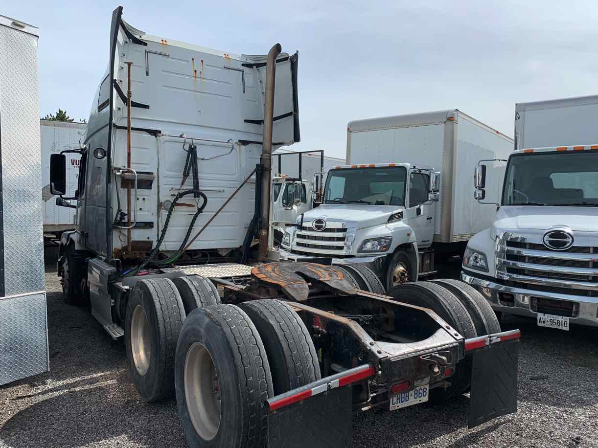 . Volvo VNL, 2014, 12.8L D13, AT-AB, 6x4 Sleeper Tractor, NE3c#1912 - Image 4