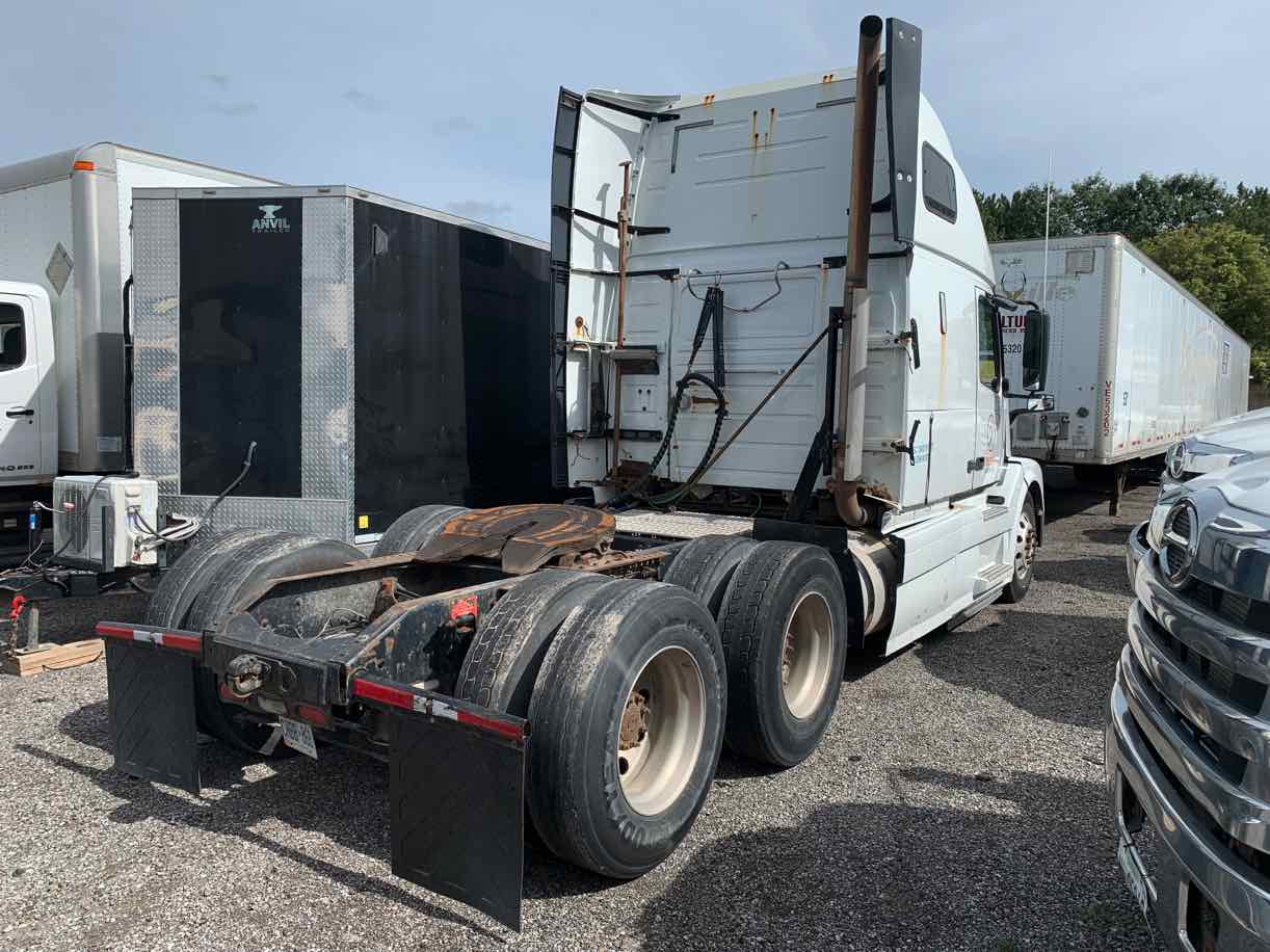 . Volvo VNL, 2014, 12.8L D13, AT-AB, 6x4 Sleeper Tractor, NE3c#1912 - Image 5
