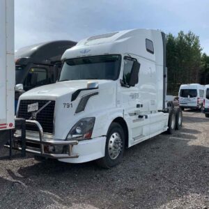 . Volvo VNL, 2012, 12.8L D13, MT-AB, 6x4 Sleeper Tractor, NE3c#5894