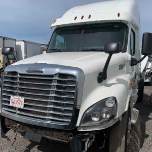 . Freightliner Cascadia, 2014, 14.8L DD15EV, AT-AB, 6x4 Sleeper Tractor, NE4c#0831